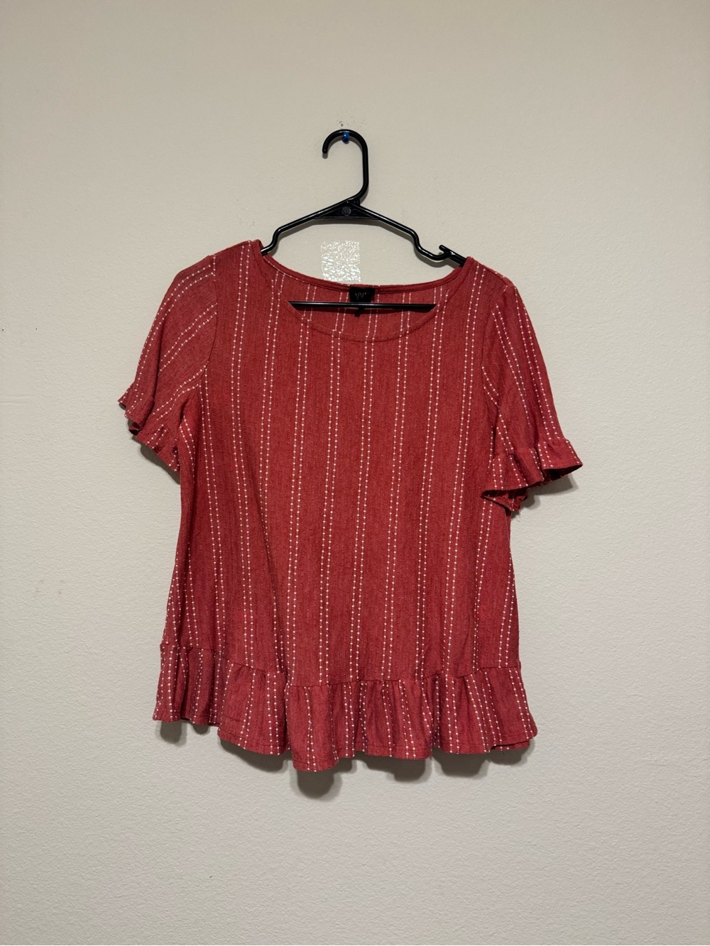 W5 Red Striped Ruffle-Hem Flutter Sleeve Blouse
